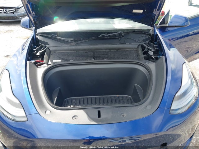 2023 TESLA MODEL Y 7SAYGDEE3PA193251 Photo 9