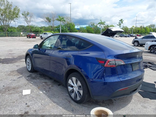 2023 TESLA MODEL Y 7SAYGDEE3PA193251 Photo 2