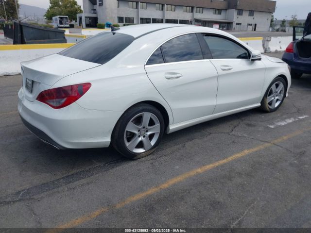 2017 MERCEDES-BENZ CLA WDDSJ4EB2HN423805 Photo 3