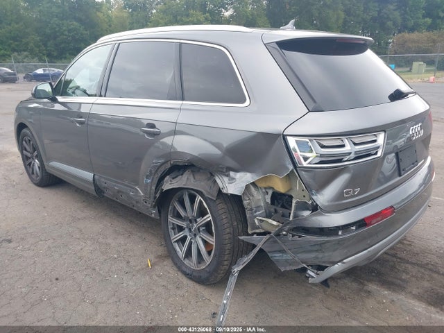 2018 AUDI Q7 WA1LAAF73JD000759 Photo 2