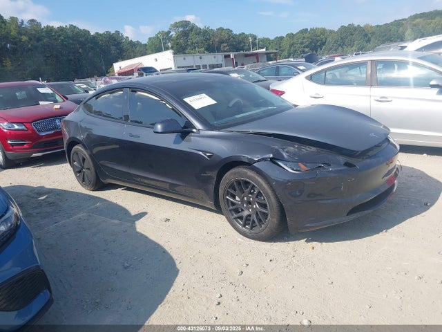 2025 TESLA MODEL 3 5YJ3E1EA7SF994883 Photo 0