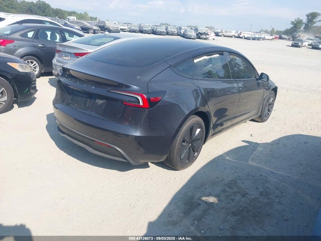 2025 TESLA MODEL 3 5YJ3E1EA7SF994883 Photo 3
