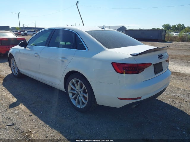 2017 AUDI A4 WAUBNAF43HN011208 Photo 2