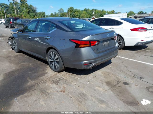 2019 NISSAN ALTIMA 1N4BL4DV7KC105378 Photo 2