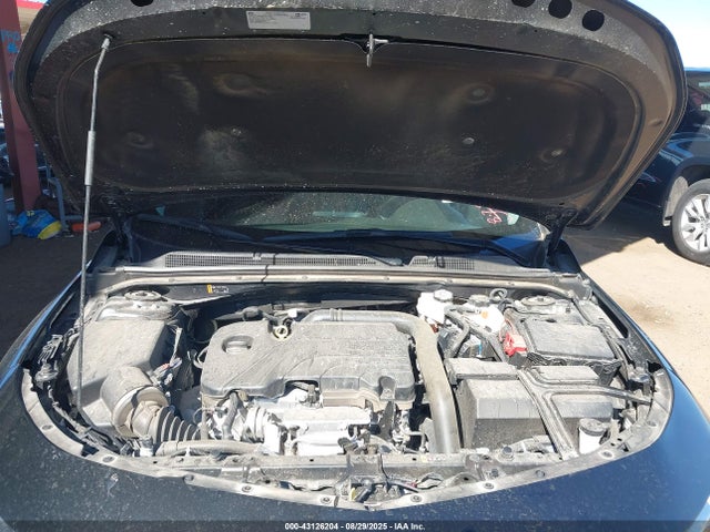 1G1ZD5ST2SF102053 Chevrolet lfv