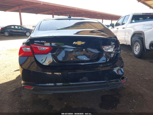 1G1ZD5ST2SF102053 Chevrolet lfv