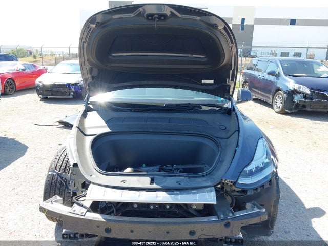 2023 TESLA MODEL Y 7SAYGDEE1PA150737 Photo 9