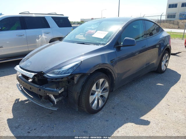 2023 TESLA MODEL Y 7SAYGDEE1PA150737 Photo 1