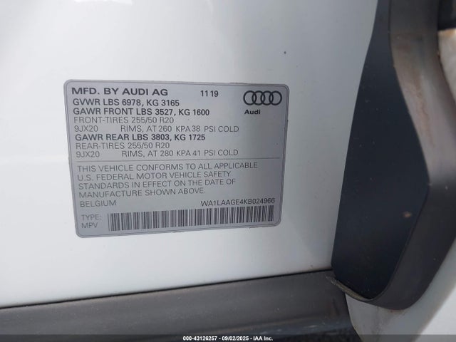 2019 AUDI E-TRON WA1LAAGE4KB024966 Photo 8