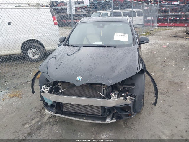 BMW 2016 2016 WBXHT3C39G5E52713 Image 13