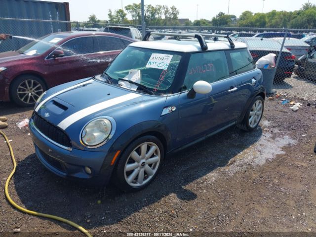 2010 MINI COOPER S WMWMF7C58ATX45074 Photo 1