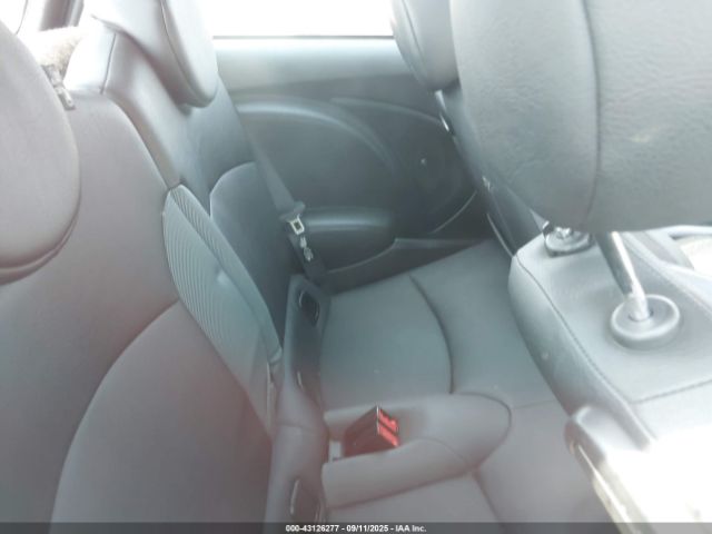 2010 MINI COOPER S WMWMF7C58ATX45074 Photo 7