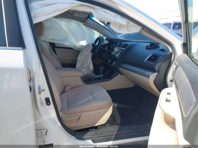 4S4BSAFC7J3275595 Subaru u5