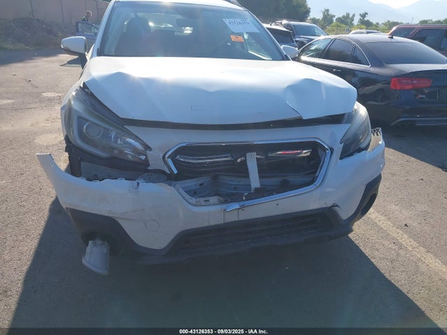4S4BSAFC7J3275595 Subaru u5