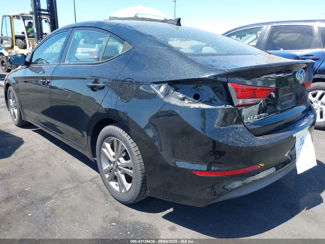 5NPD84LF1HH170917 Hyundai 2017