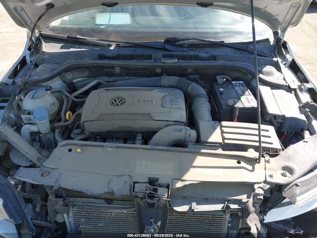 3VWD17AJ8FM354012 Volkswagen 1.8t