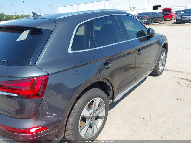 Audi Q5 2024 WA1BBAFY4R2024528 Image 34