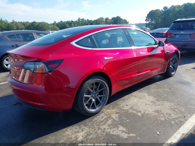 2018 TESLA MODEL 3 5YJ3E1EA5JF153918 Photo 3