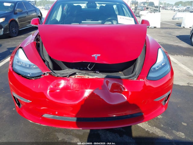 2018 TESLA MODEL 3 5YJ3E1EA5JF153918 Photo 5