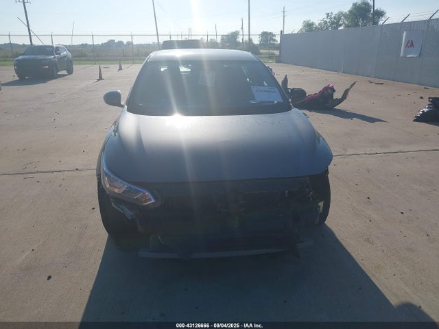 3N1AB8CV1NY272285 Nissan Sentra Sv Xtronic Cvt