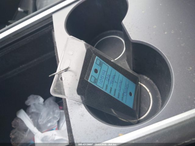 2022 TESLA MODEL Y 7SAYGDEE2NF313864 Photo 10