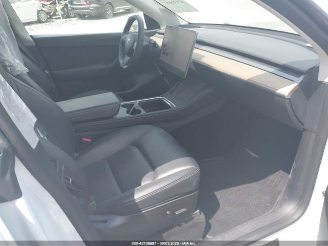 2022 TESLA MODEL Y 7SAYGDEE2NF313864 Photo 4