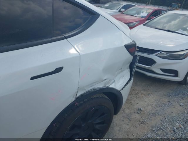 2022 TESLA MODEL Y 7SAYGDEE2NF313864 Photo 5