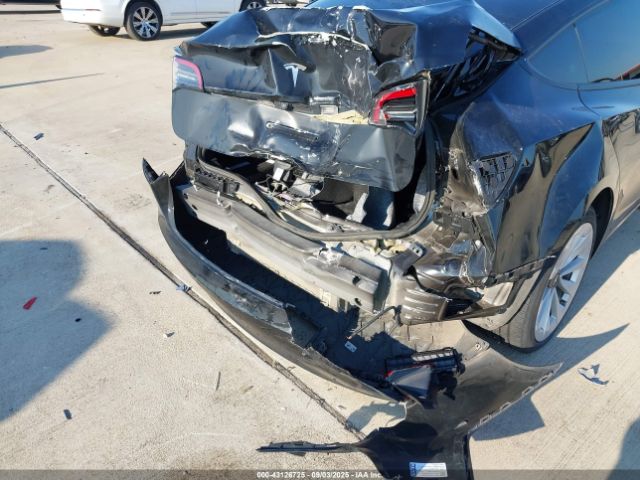 2023 TESLA MODEL 3 5YJ3E1EA5PF671925 Photo 5