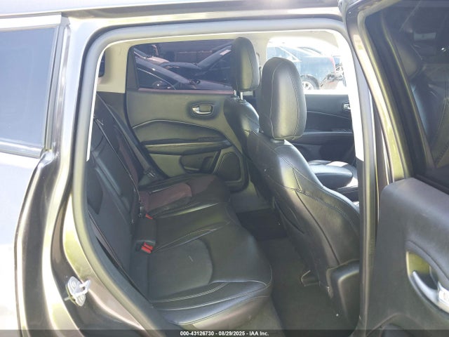 3C4NJCBB8JT466380 Jeep Compass