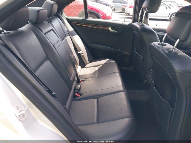 Mercedes-Benz C-Class 2014 WDDGF4HB3EG251447 Image 8