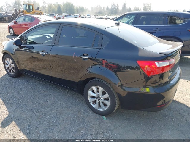 KIA gamma 2016 KNADN4A35G6676404 Image 3