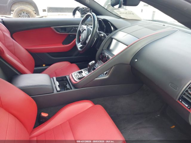 2019 JAGUAR F-TYPE SAJDD1GX1KCK60117 Photo 4