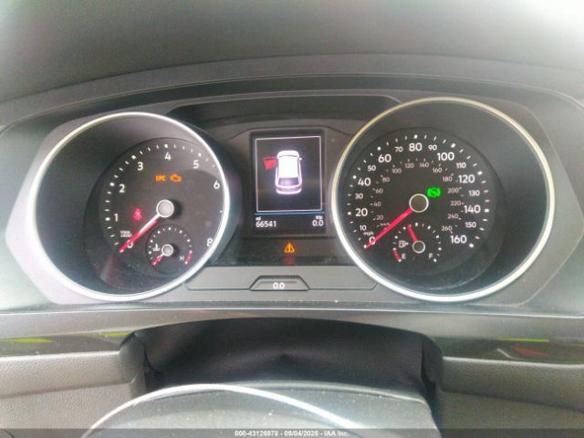 2018 VOLKSWAGEN TIGUAN 3VV1B7AX3JM110642 Photo 6