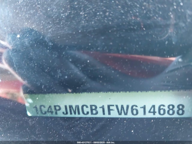 1C4PJMCB1FW614688 Jeep 2015