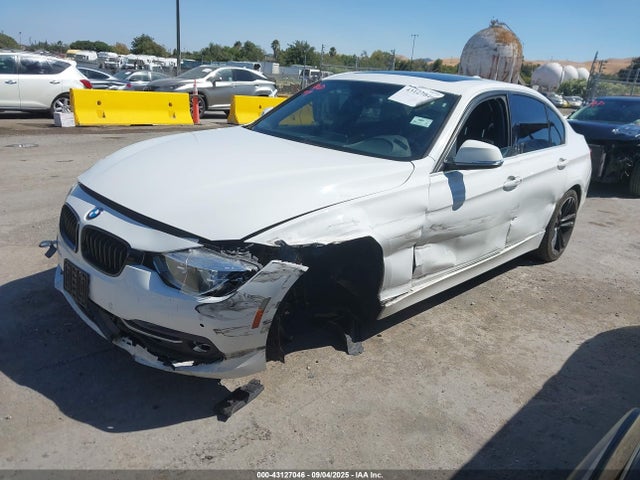 WBA8B9G5XHNU50785 BMW 330I