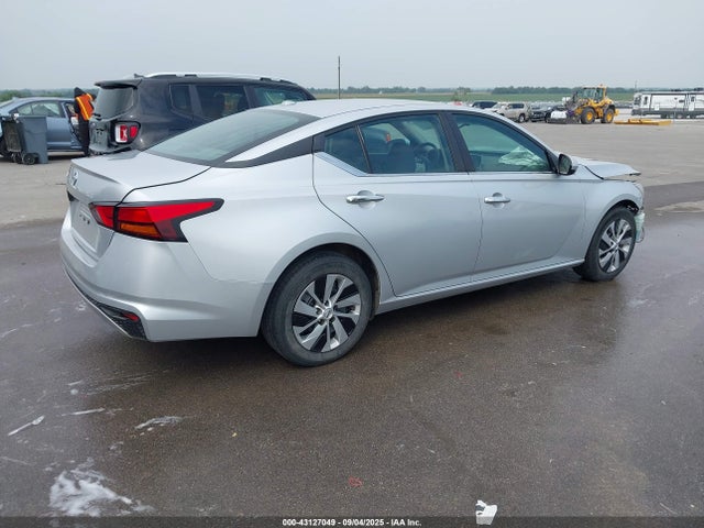1N4BL4BV7LC209549 Nissan 2020