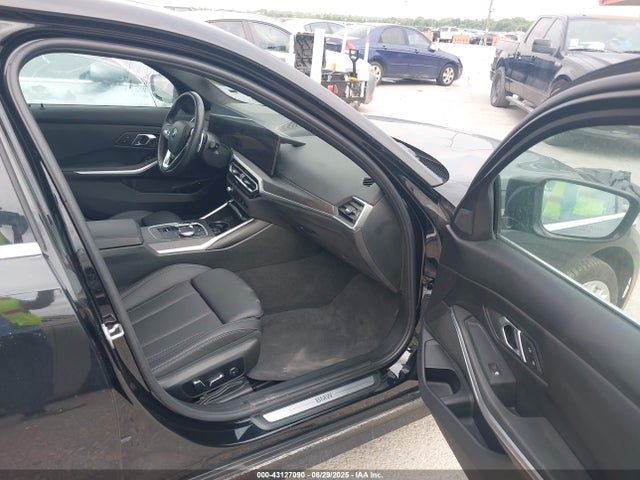 3MW39FF09R8E11488 BMW 330e