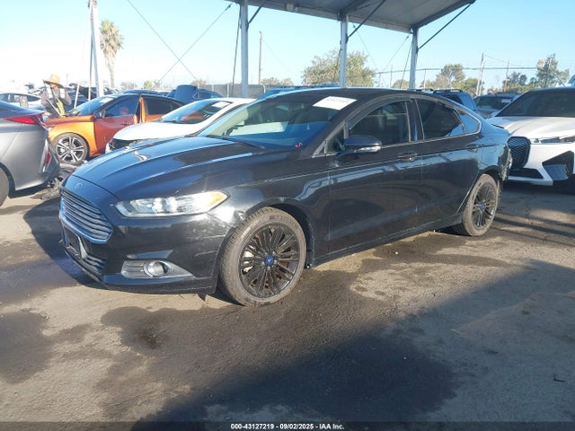 Ford 2014 2014 3FA6P0HD1ER122117 Image 2