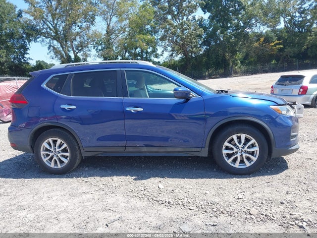 Nissan 2017 2017 5N1AT2MT3HC765821 Image 13