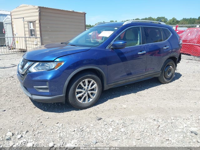 Nissan 2017 2017 5N1AT2MT3HC765821 Image 2