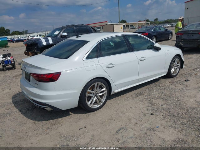 2022 AUDI A4 WAUEAAF49NN015008 Photo 3