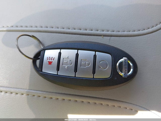 JN1BJ1CW2MW438388 Nissan ROGUE SPORT