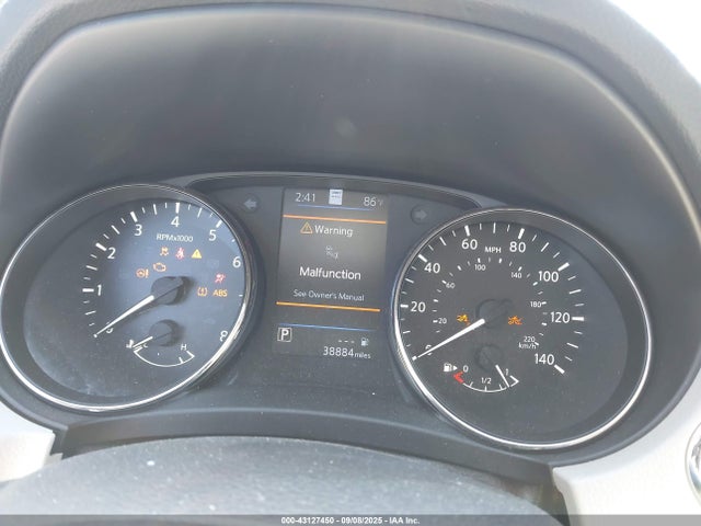 JN1BJ1CW2MW438388 Nissan ROGUE SPORT