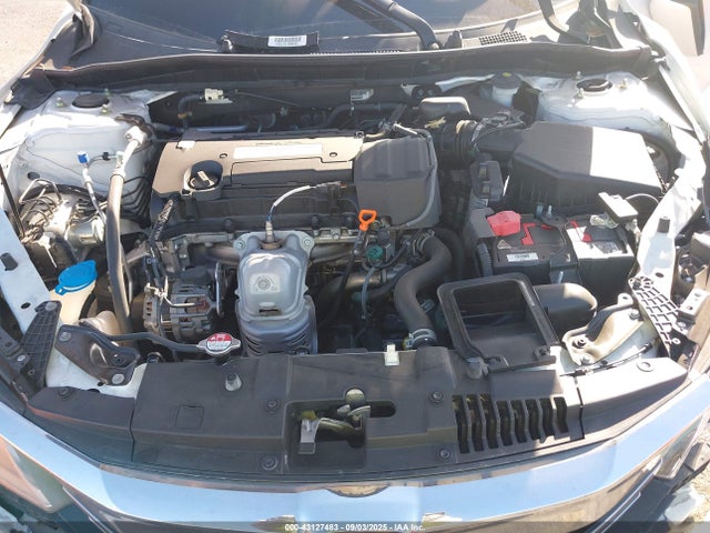 1HGCR2F36GA028570 Honda k24w1