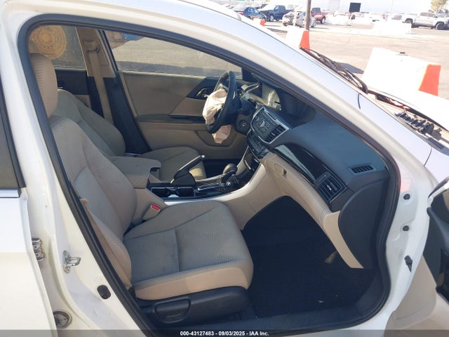 1HGCR2F36GA028570 Honda k24w1