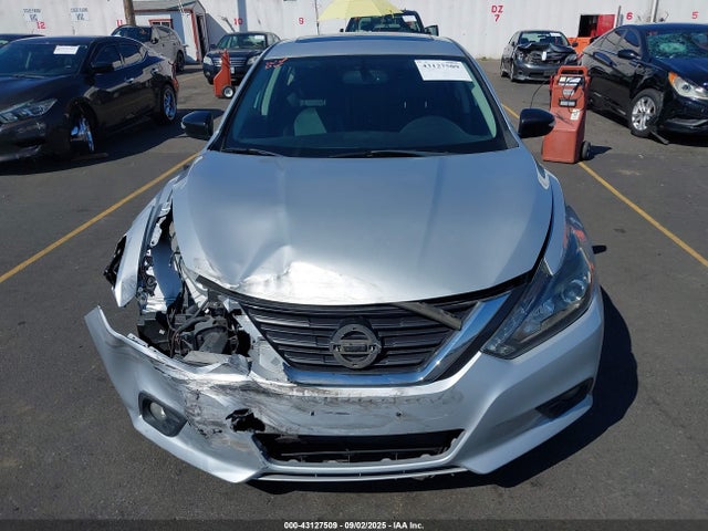 1N4AL3AP9GC282551 Nissan 2016