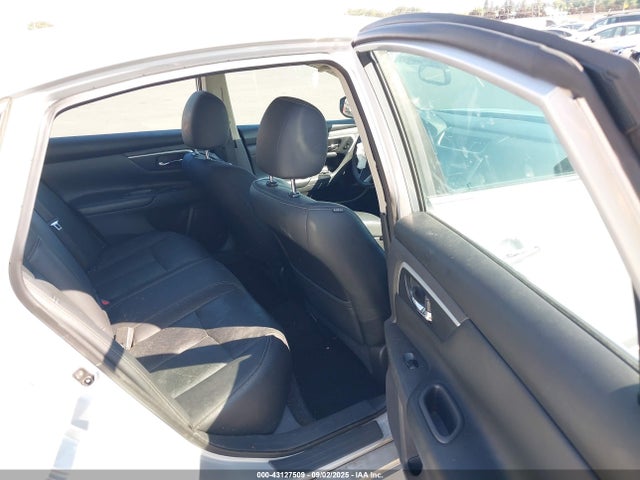 1N4AL3AP9GC282551 Nissan 2016