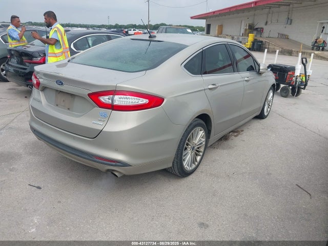 Ford 2015 2015 3FA6P0HD6FR193346 Image 4