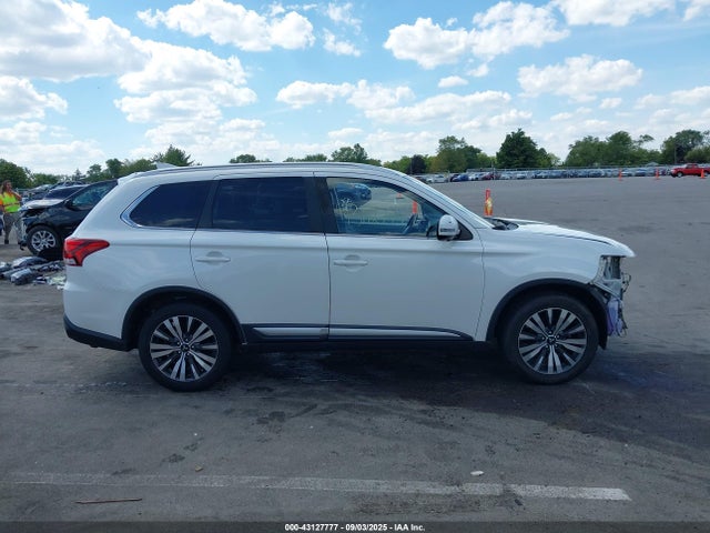 Mitsubishi mivec 2019 JA4AD3A36KZ011872 Image 14