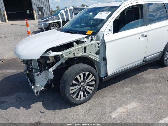 Mitsubishi mivec 2019 JA4AD3A36KZ011872 Image 21